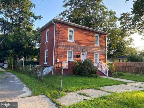 415 W QUINCE STREET, VINELAND, NJ 08360