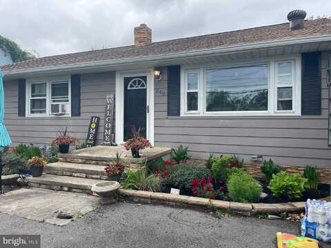 240 ARKANSAS AVENUE, TOMS RIVER, NJ 08753