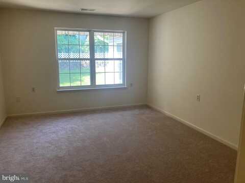 7404 BERRYLEAF DRIVE, LAUREL, MD 20707