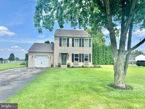 3311 FOX RUN ROAD, DOVER, PA 17315