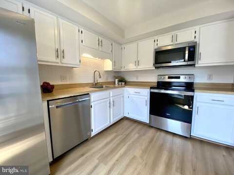 8241 BLACK HAW COURT, FREDERICK, MD 21701