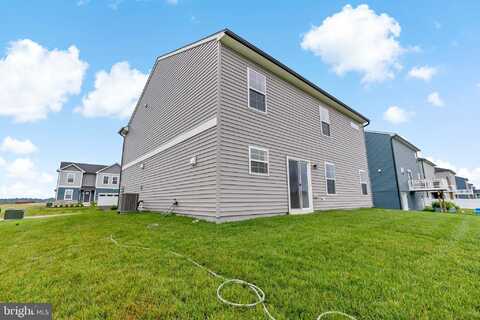 30 GRAYLING ROAD, INWOOD, WV 25428