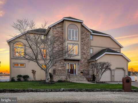 7 WHITE OAK ROAD, REHOBOTH BEACH, DE 19971