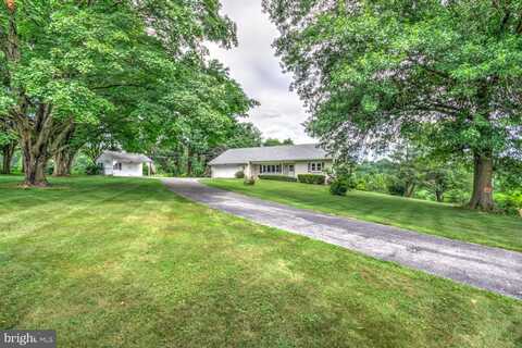 1876 BAKER ROAD, MANHEIM, PA 17545
