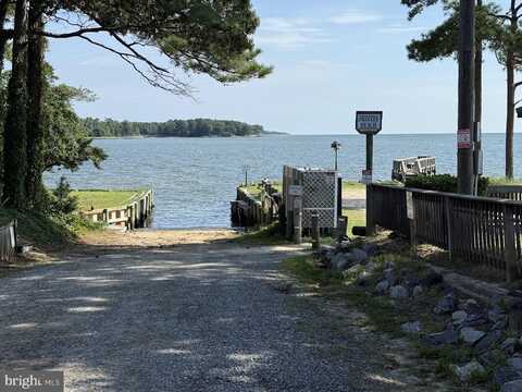 257 CHESAPEAKE BEACH ROAD, REEDVILLE, VA 22539