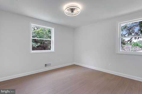 5410 OLD BRANCH AVENUE, TEMPLE HILLS, MD 20748