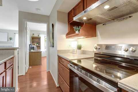 3315 WYNDHAM CIRCLE, ALEXANDRIA, VA 22302
