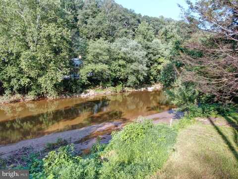 244 PICKETT ROAD, DOVER, PA 17315