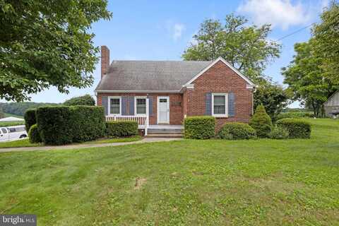 432 N MARKET STREET, FAWN GROVE, PA 17321
