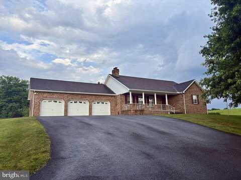 218 HEAVENLY ACRES RIDGE ROAD, MERCERSBURG, PA 17236