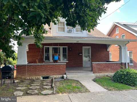 222 PHILADELPHIA AVENUE, WAYNESBORO, PA 17268