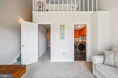 9 QUEEN VICTORIA WAY, CHESTER, MD 21619