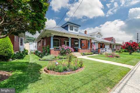 2241 FAIRVIEW AVENUE, READING, PA 19606