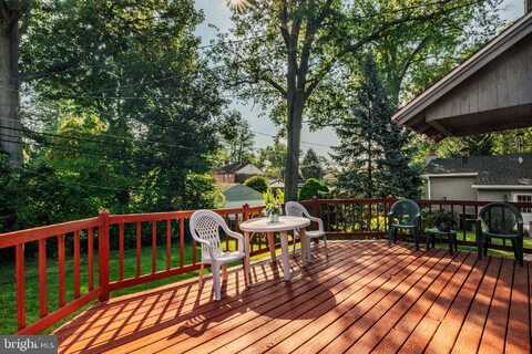2605 WOODLEIGH ROAD, HAVERTOWN, PA 19083