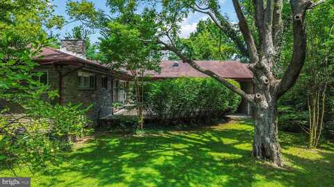 7901 GLEN OAK ROAD, ELKINS PARK, PA 19027