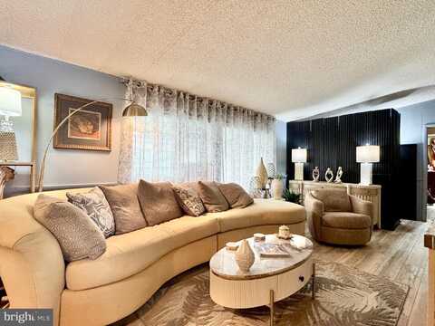 347 ORANGE LANE, WILLIAMSTOWN, NJ 08094