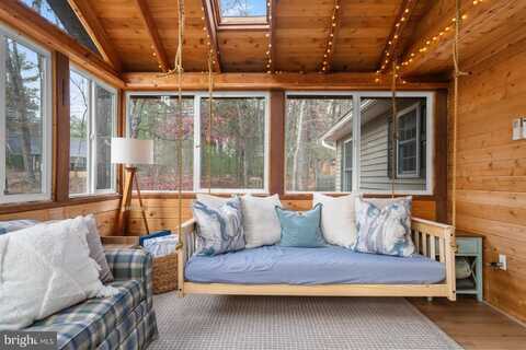 36 PICARD, BASYE, VA 22810