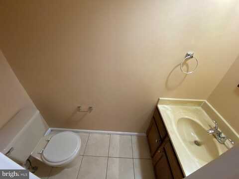 22078 MANNING SQUARE, STERLING, VA 20166