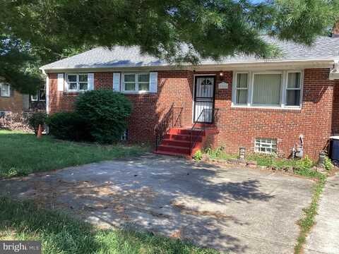 7901 WOODYARD ROAD, CLINTON, MD 20735
