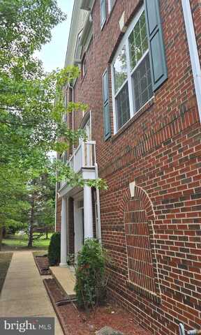 5019 VILLAGE FOUNTAIN PLACE, CENTREVILLE, VA 20120