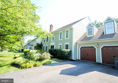 1506 CHAIN BRIDGE COURT, MCLEAN, VA 22101