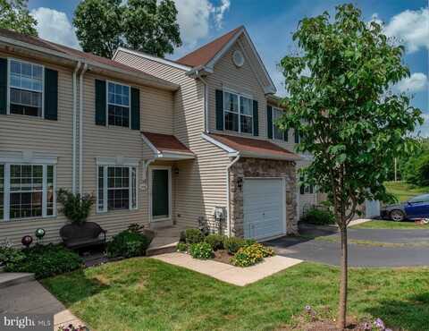 1028 COLIN DRIVE, ROYERSFORD, PA 19468