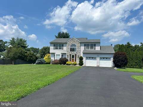 828 YARDVILLE ALLENTOWN ROAD, HAMILTON, NJ 08620