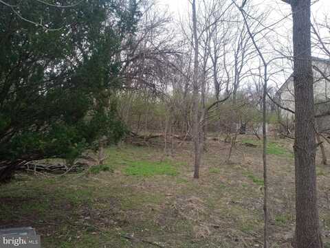 875 KRUMSVILLE ROAD, KUTZTOWN, PA 19530