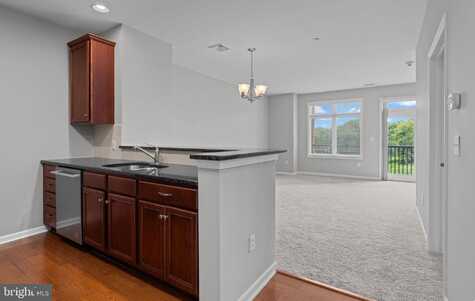 326 CARSON TERRACE, HUNTINGDON VALLEY, PA 19006