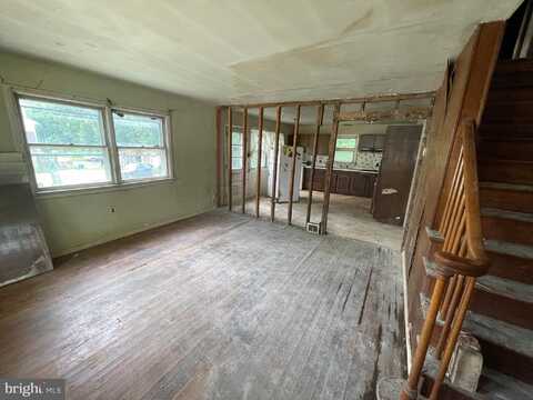 538 PERSHING AVENUE, DARBY, PA 19023
