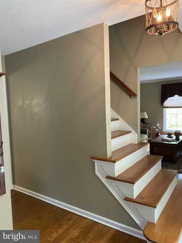 3335 GAIL CIRCLE CIRCLE, DOYLESTOWN, PA 18902