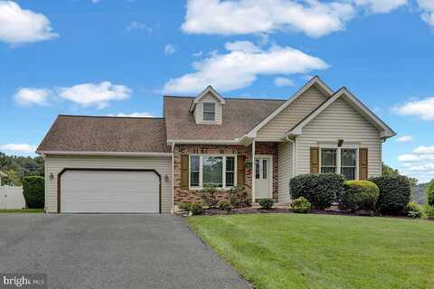 222 CALLERY DRIVE, BLANDON, PA 19510