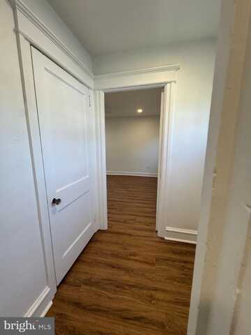 1977 W MAIN, NORRISTOWN, PA 19403