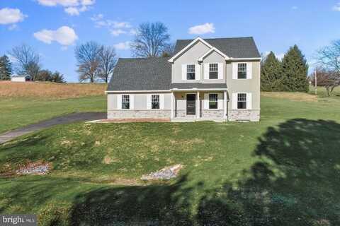 6 STREAM DRIVE, CARLISLE, PA 17013