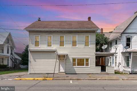 29 W MAIN STREET, ELIZABETHVILLE, PA 17023