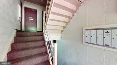 7364 LEE HWY, FALLS CHURCH, VA 22046