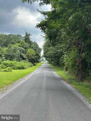 15701 EDWARDS FERRY ROAD, POOLESVILLE, MD 20837