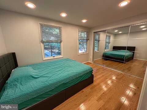 1589 STOWE COURT, RESTON, VA 20194