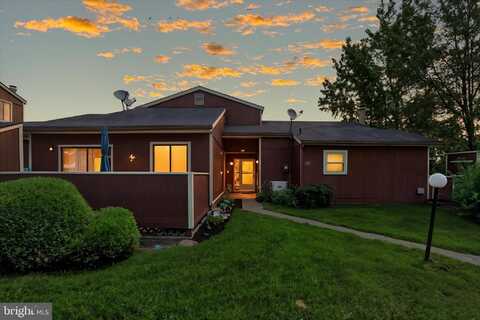 843 LOUISE COURT, ENOLA, PA 17025