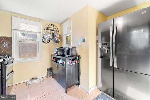 264 DIXIE DRIVE, CARNEYS POINT, NJ 08069