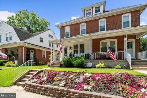 712 DERSTINE AVENUE, LANSDALE, PA 19446