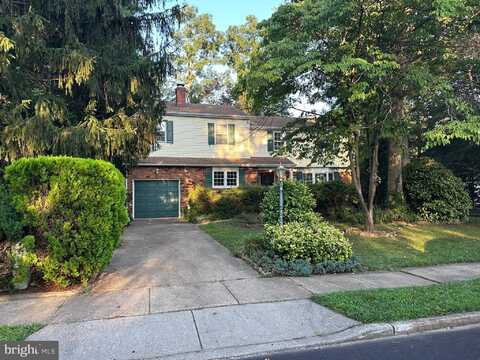 17 BLATHERWICK DRIVE, BERLIN, NJ 08009