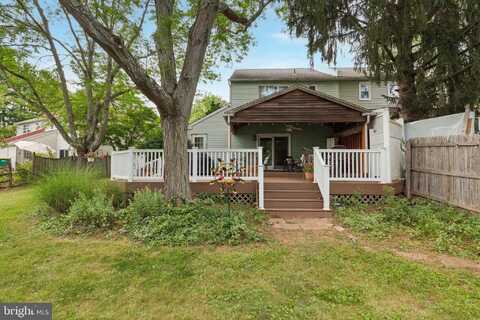 4015 SALEM CIRCLE, HARLEYSVILLE, PA 19438