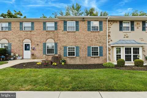 6 DELANCY COURT, NORTH WALES, PA 19454