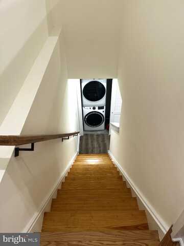 512 W MONTGOMERY AVENUE, PHILADELPHIA, PA 19122