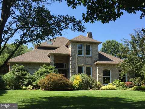 356 CHALET DRIVE, BERNVILLE, PA 19506