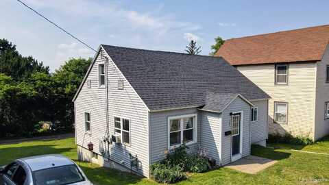602 N Lincoln, Hancock, MI 49930