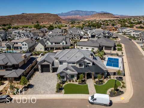 801 E Arina Way, Washington, UT 84780