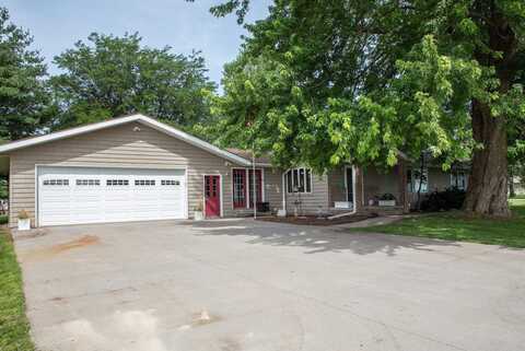 817 N Vernon Rd, Conrad, IA 50621
