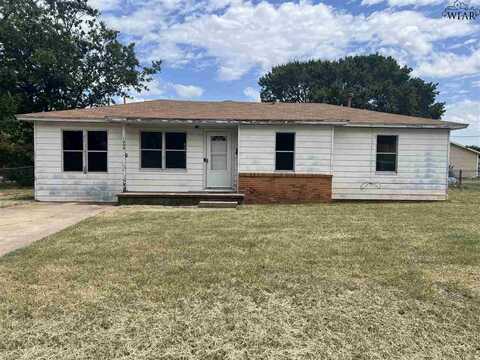 1009 ROSEBUD STREET, Burkburnett, TX 76354